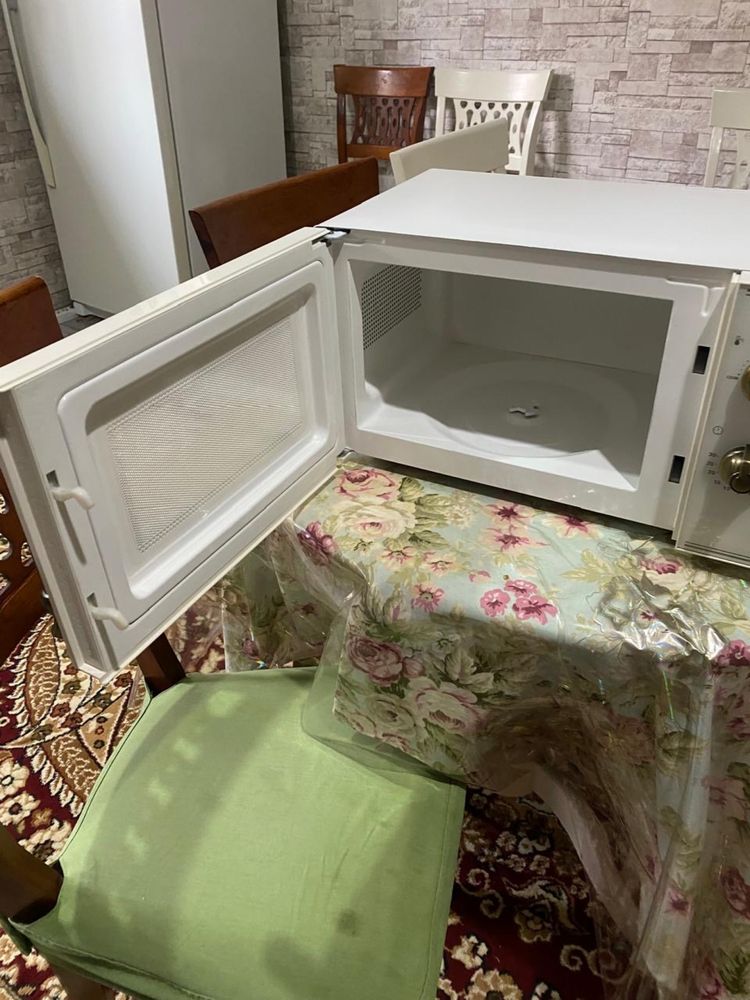 Микроволновая печь