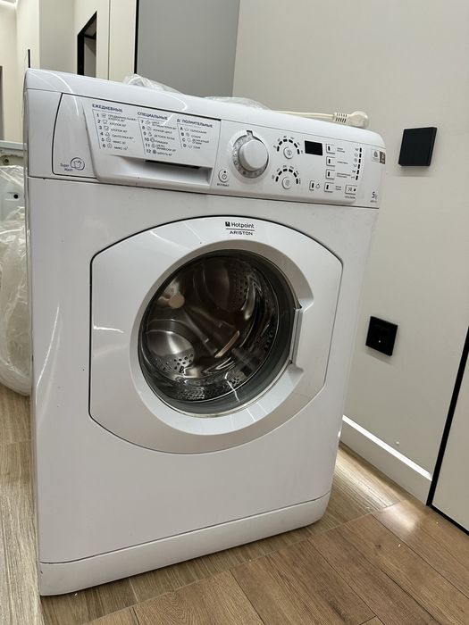 Стиральная машина аристон Ariston