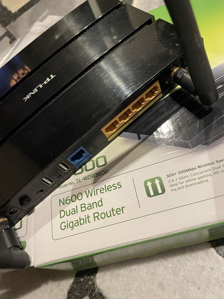 Рутер TP Link N600