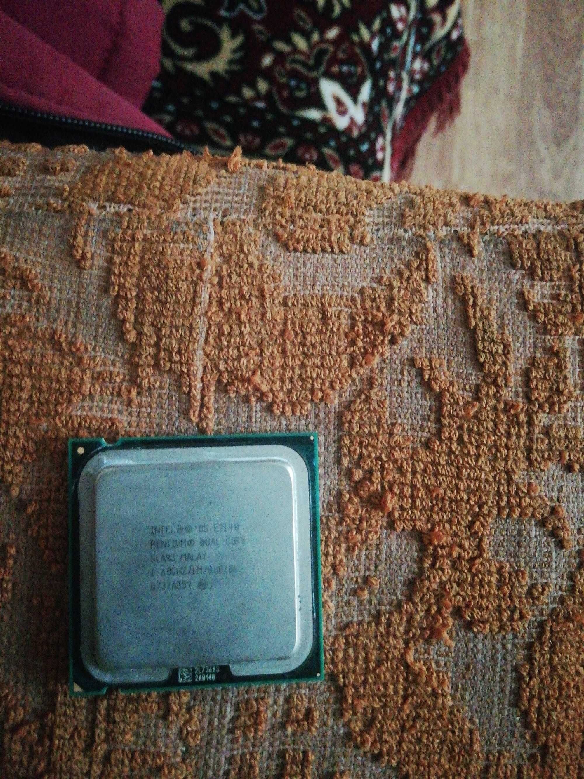 Procesor dual-cote Pentium. Intel E2140.