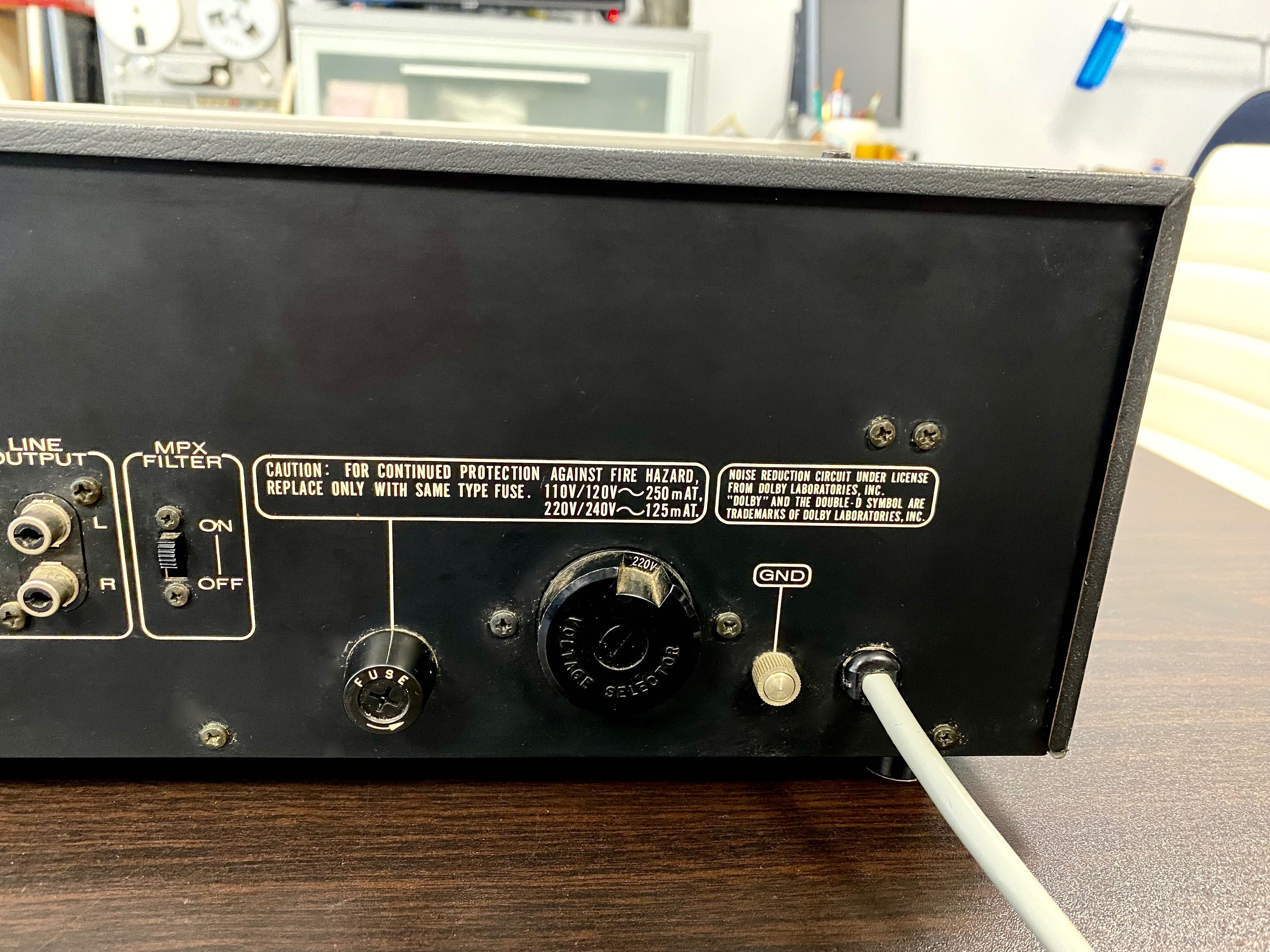Чудесен kасетен дек Marantz