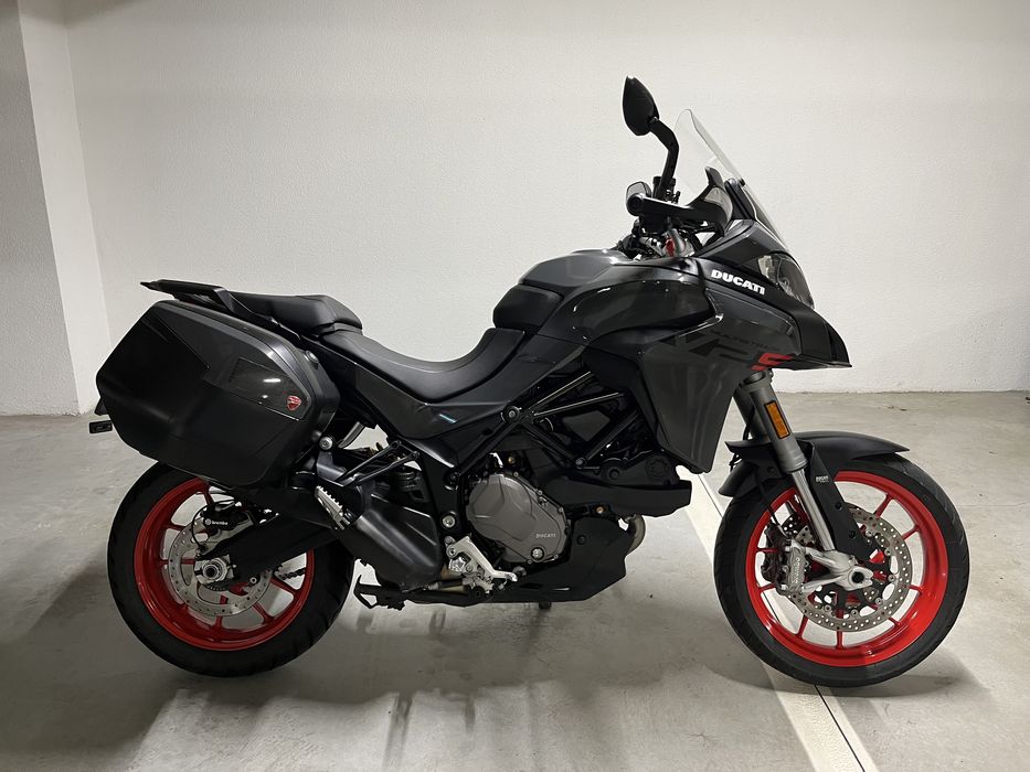 Ducati Multistrada V2S