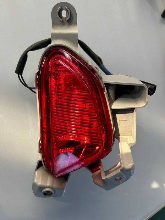 стоп за мъгла ляв в задна брона Mazda 2 модел 2007-2014 г. #572S.