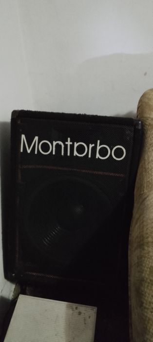 Doua boxe de vanzare