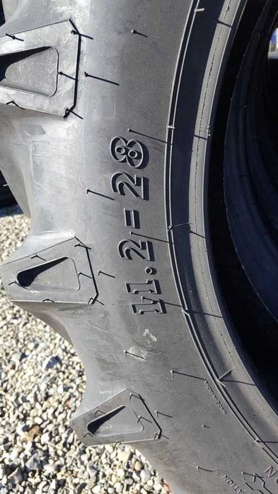 Anvelope 11.2-28 BKT 8PR cauciucuri noi FORD 801 garantie si factura