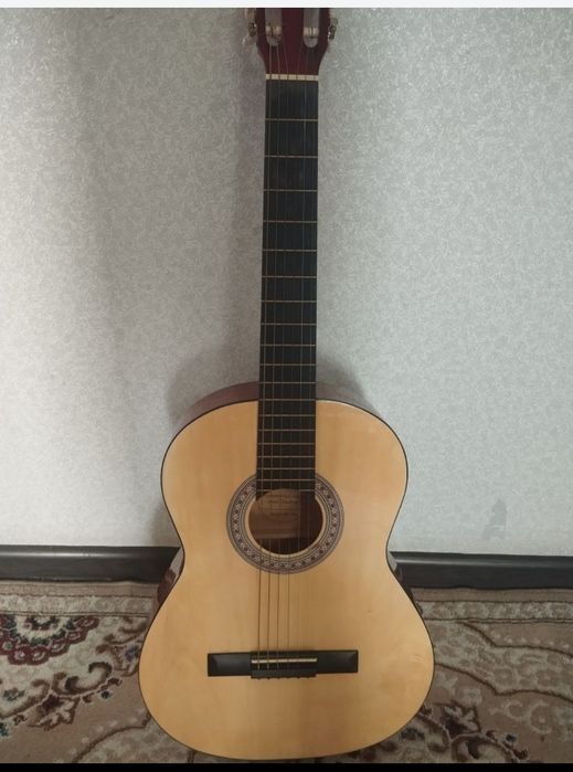 Продам Гитара ...