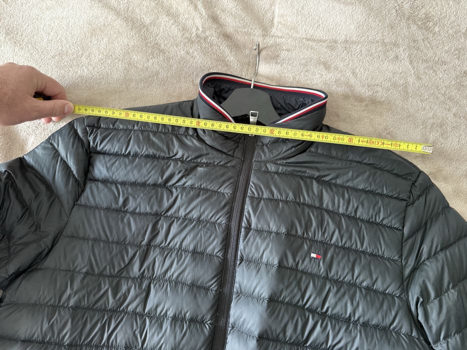 Tommy Hilfiger jacheta puf packable bleumarin  M in stare foarte buna