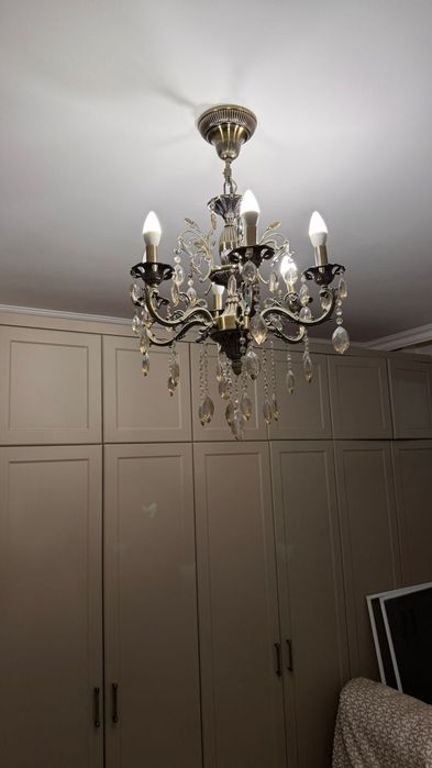 Продам Люстру в отличном состоянии!БЕЗ СКОЛОВ,БЕЗ ЦАРАПИН!