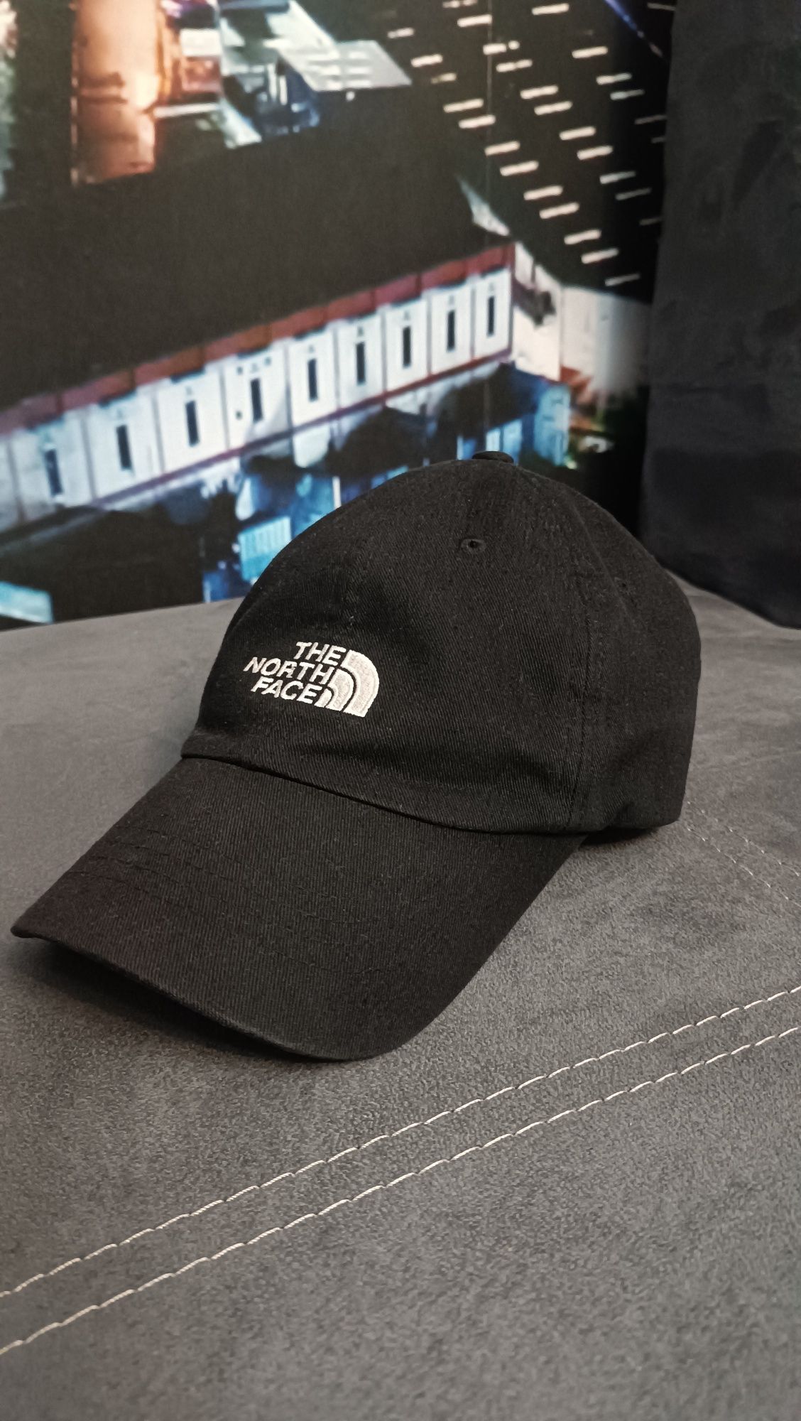 Шапка с козирка  The North Face