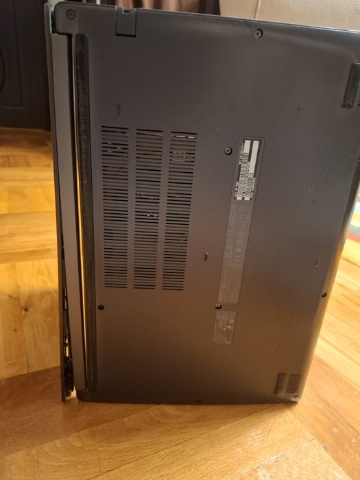 Laptop Acer Aspire 5 pentru PIESE