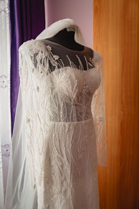 Vând rochie de mireasă !