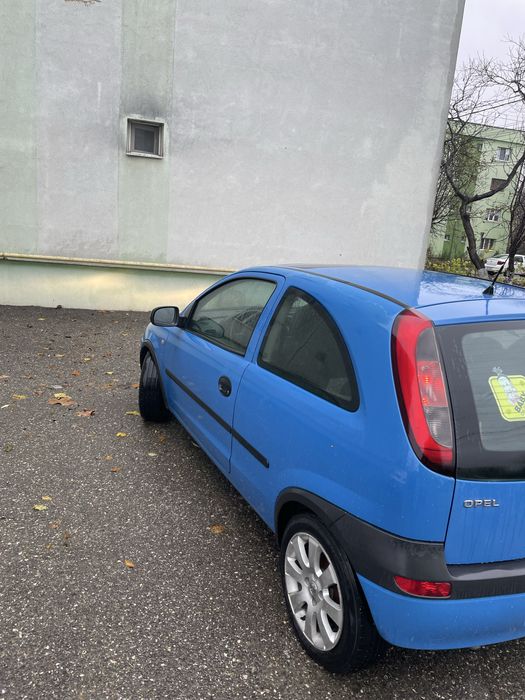Vand opel corsa stare foarte buna