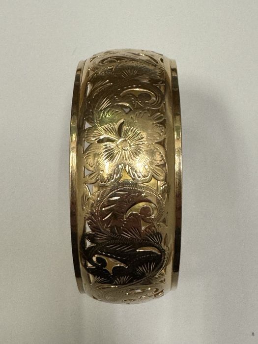 Златна гривна 14 кр.