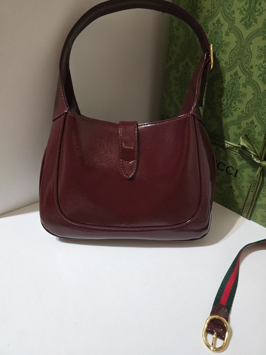 Налична чанта Gucci Jackie 1961