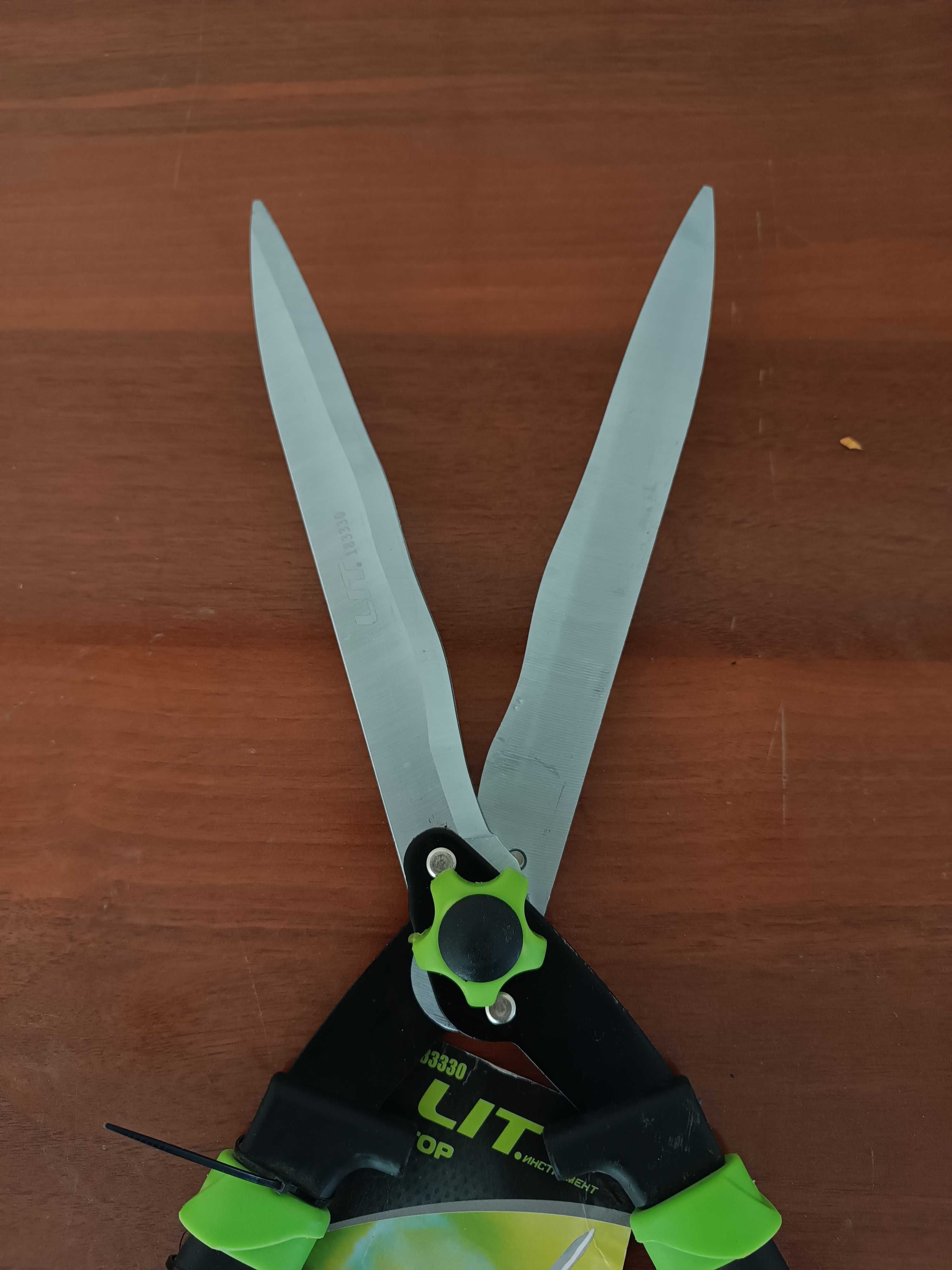 Садовый секатор LIT-183330 | Двуручный | Лезвие 65Mn | Green Pruning