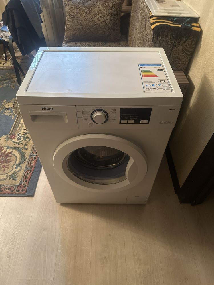 Продам не рабочую стиральную машину