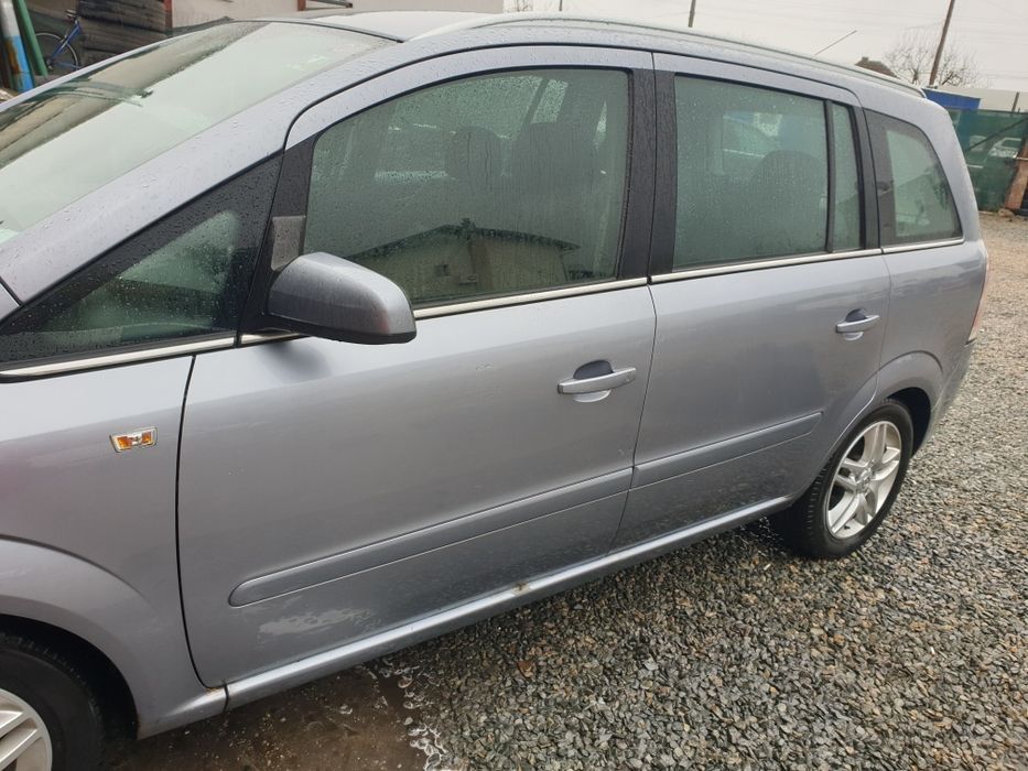 Usa portiera stanga dreapta fata Opel Zafira B z163 gri VLD108