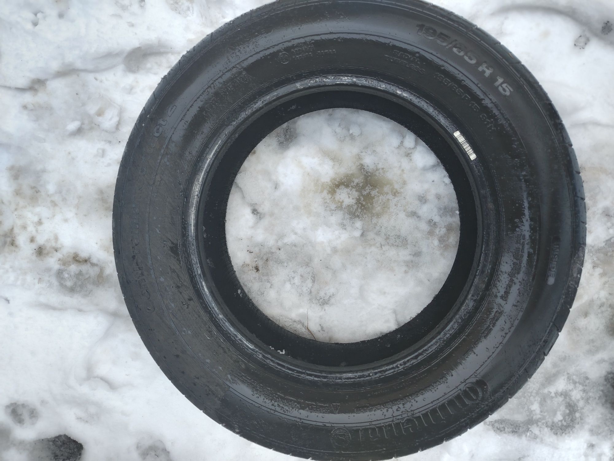 195/65 R 15 новый