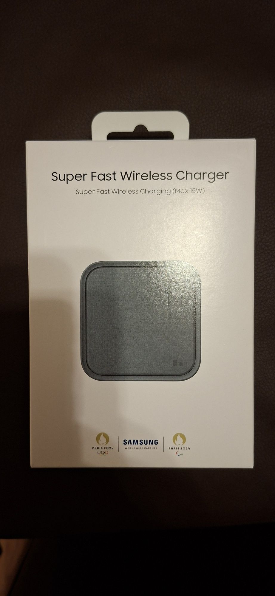 Безжично зарядно устройство Samsung Wireless Charging Pad