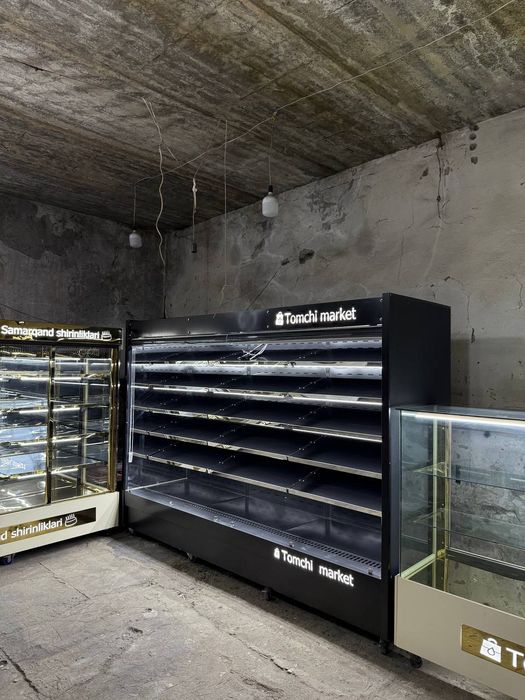 Холодильник витрина