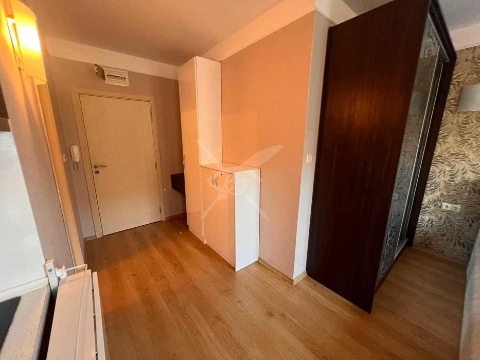 Продава се Едностаен апартамент в к.к. Слънчев бряг - 35 кв.м за 1715 €/кв.м - Снимка #4