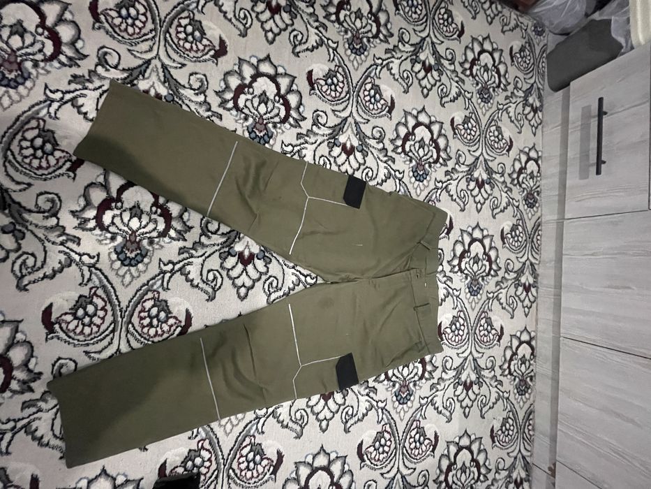 Maxsus kiyim razmeri 50