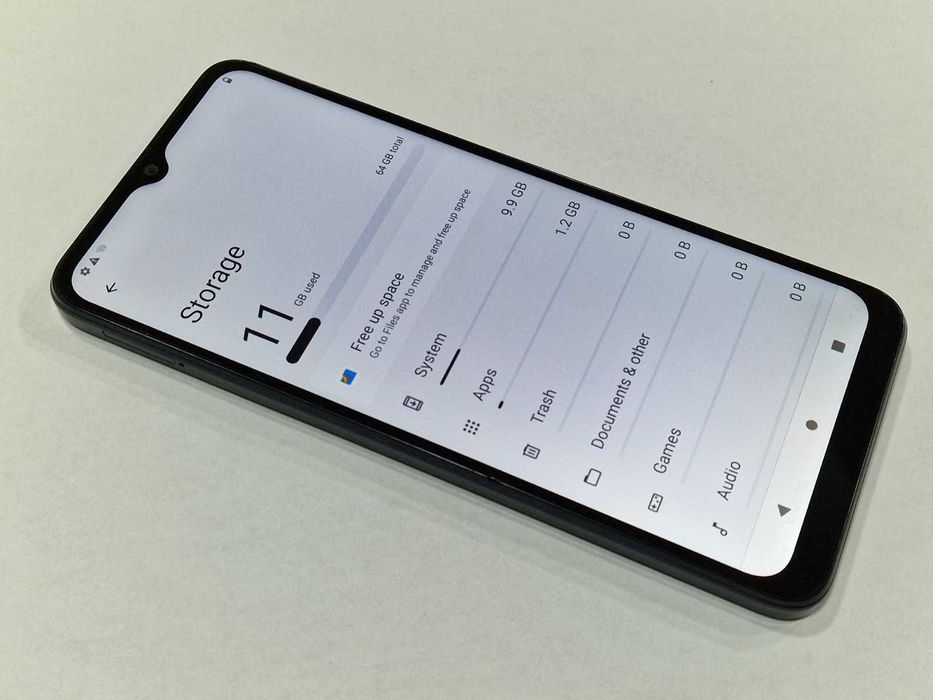 Motorola Moto E13 64GB 2GB RAM Dual