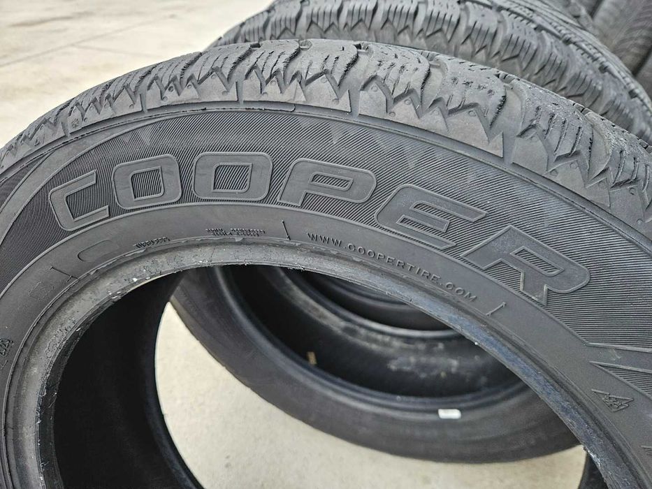 4бр. 225/60 R18 зимни гуми COOPER