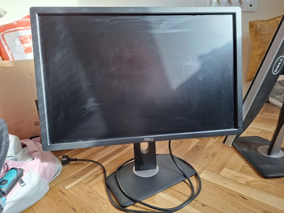 Много запазен LCD Монитор Dell U2412Mc 26'