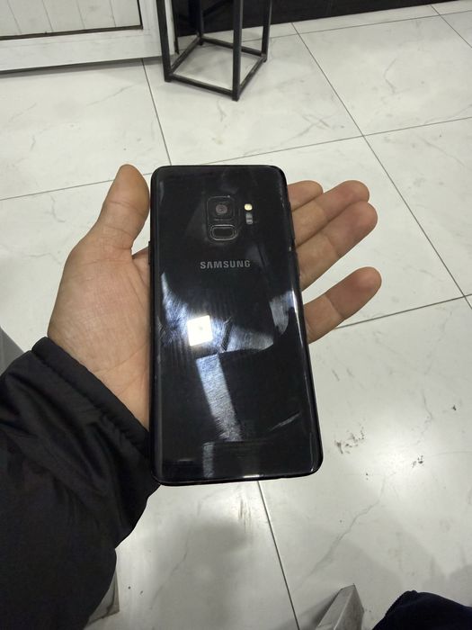 Samsung s9  64 gb