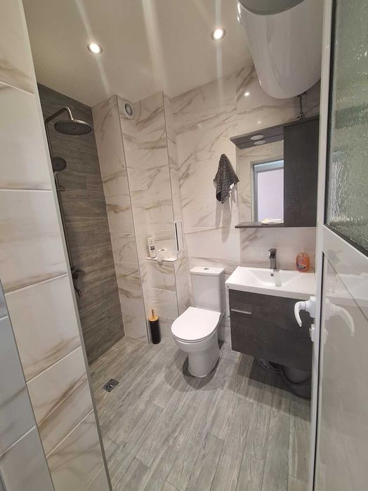 Продава се Тристаен апартамент в Пловдив, Христо Смирненски - 85 кв.м за 1706 €/кв.м - Снимка #12