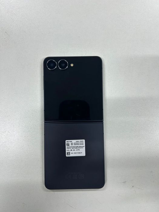 Samsung Z Flip7 срочно