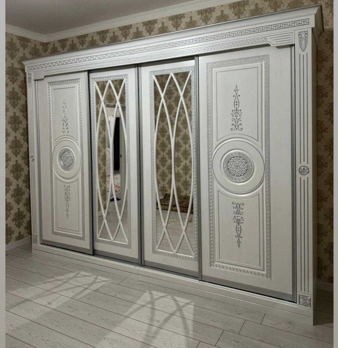 Новый шкаф в наличии — в день заказа! Доставка и монтаж сразу