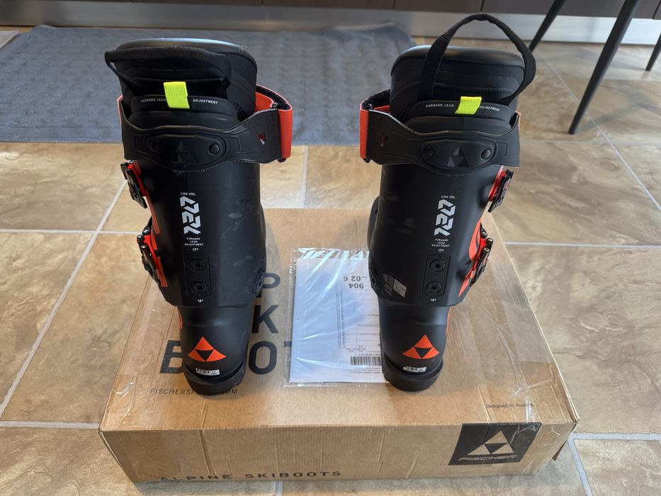 Clapari ski Fischer RC4 The Curv GT 120 marime 43-44 Eu 28,5 Mondo