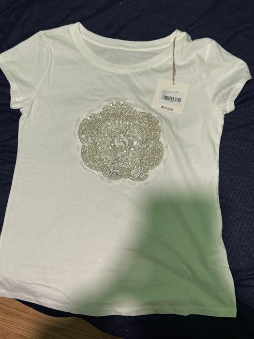 Tricouri de damă,noi cu etichetă,mărimi universale