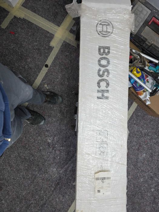 Circular de mana +sina de ghidare Bosch