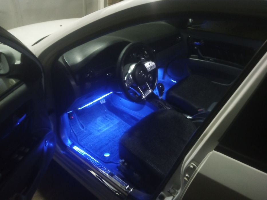 Lacetti 2011 srochni sotiladi