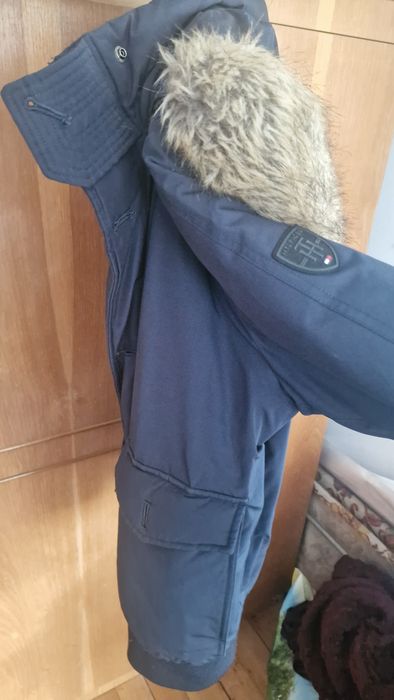 Зимно яке  Tommy Hilfiger , пух