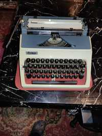 Mașină de scris ERIKA