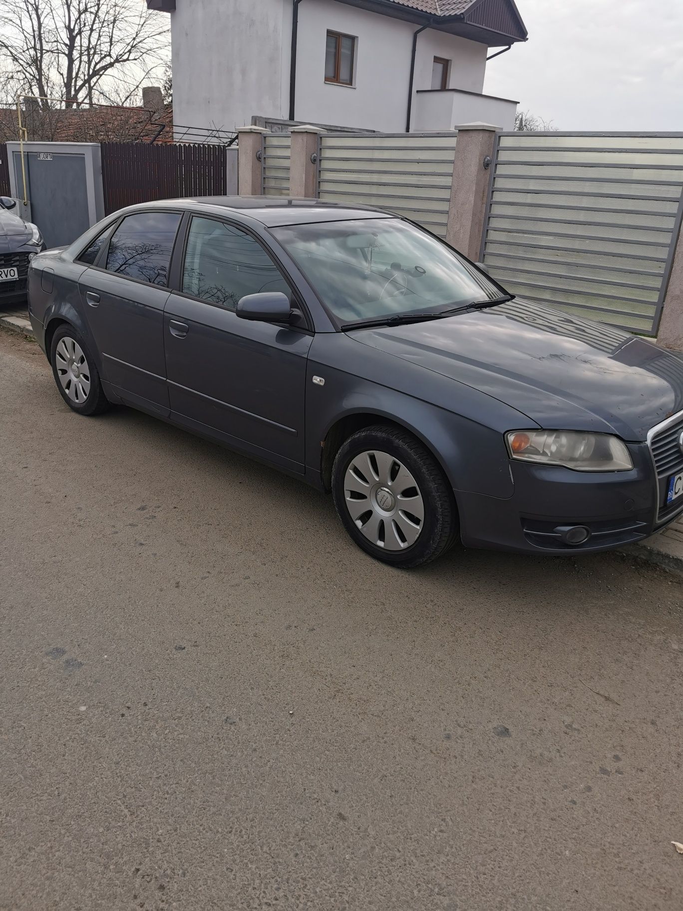 Vand Audi A4 B7 2007