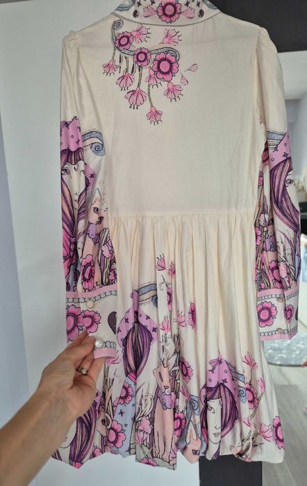 Дамска рокля на miss me store