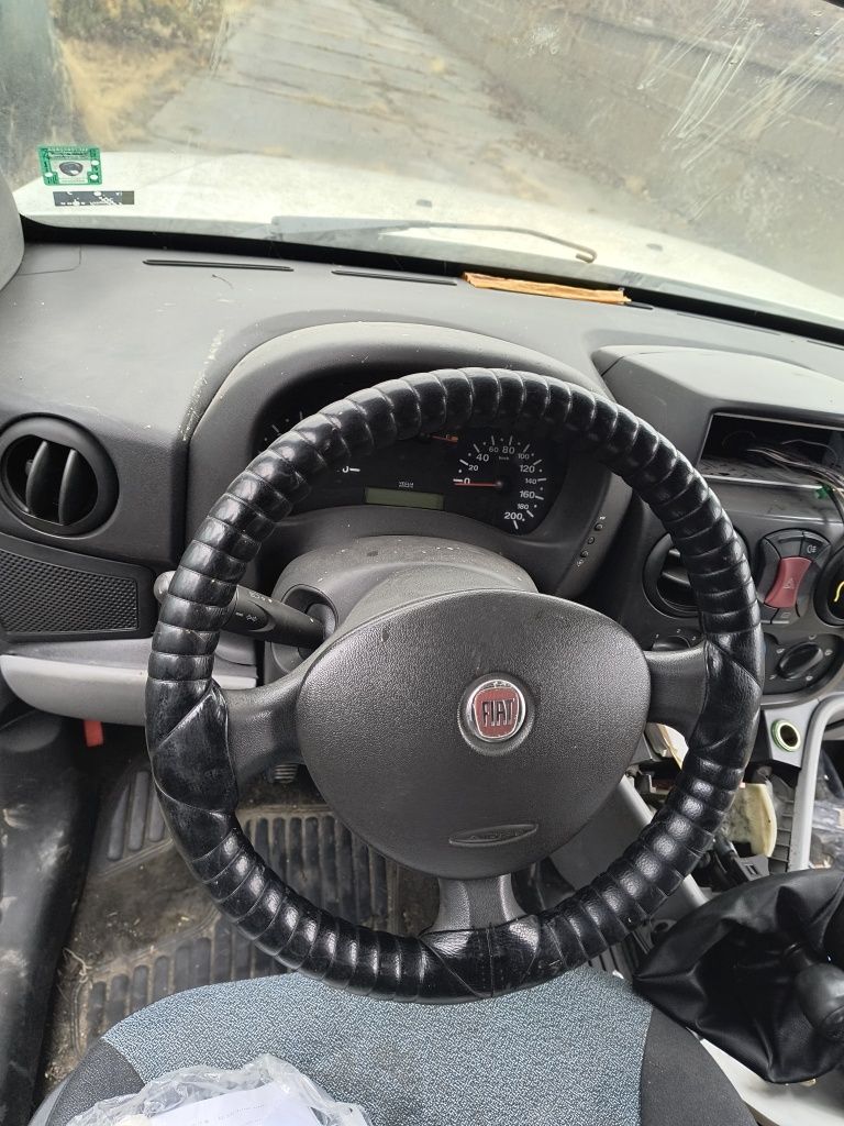 Fiat Doblo 1.6 метан /бензин на части!