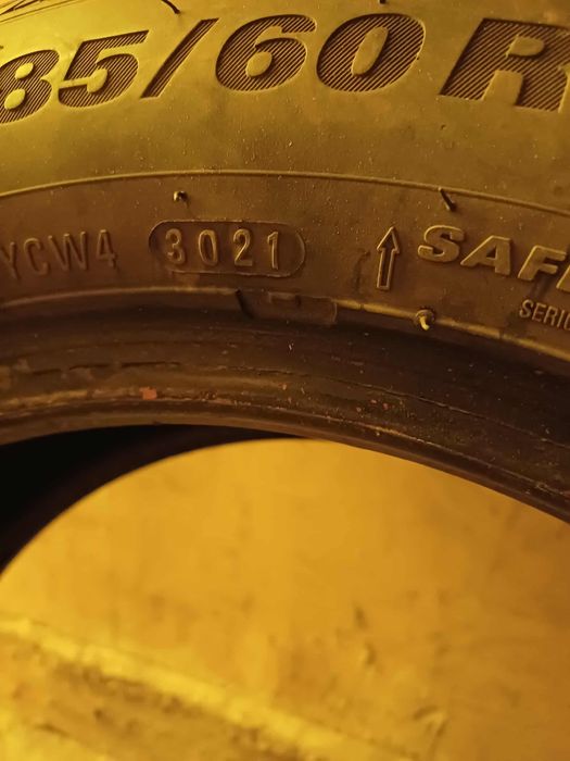Зимни гуми 185/60 15 дот 2021