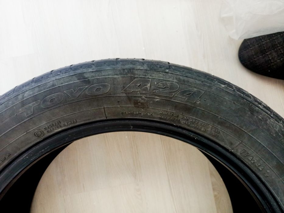 P225/55 R18 97H  4 броя Toyo/Japan/M+S