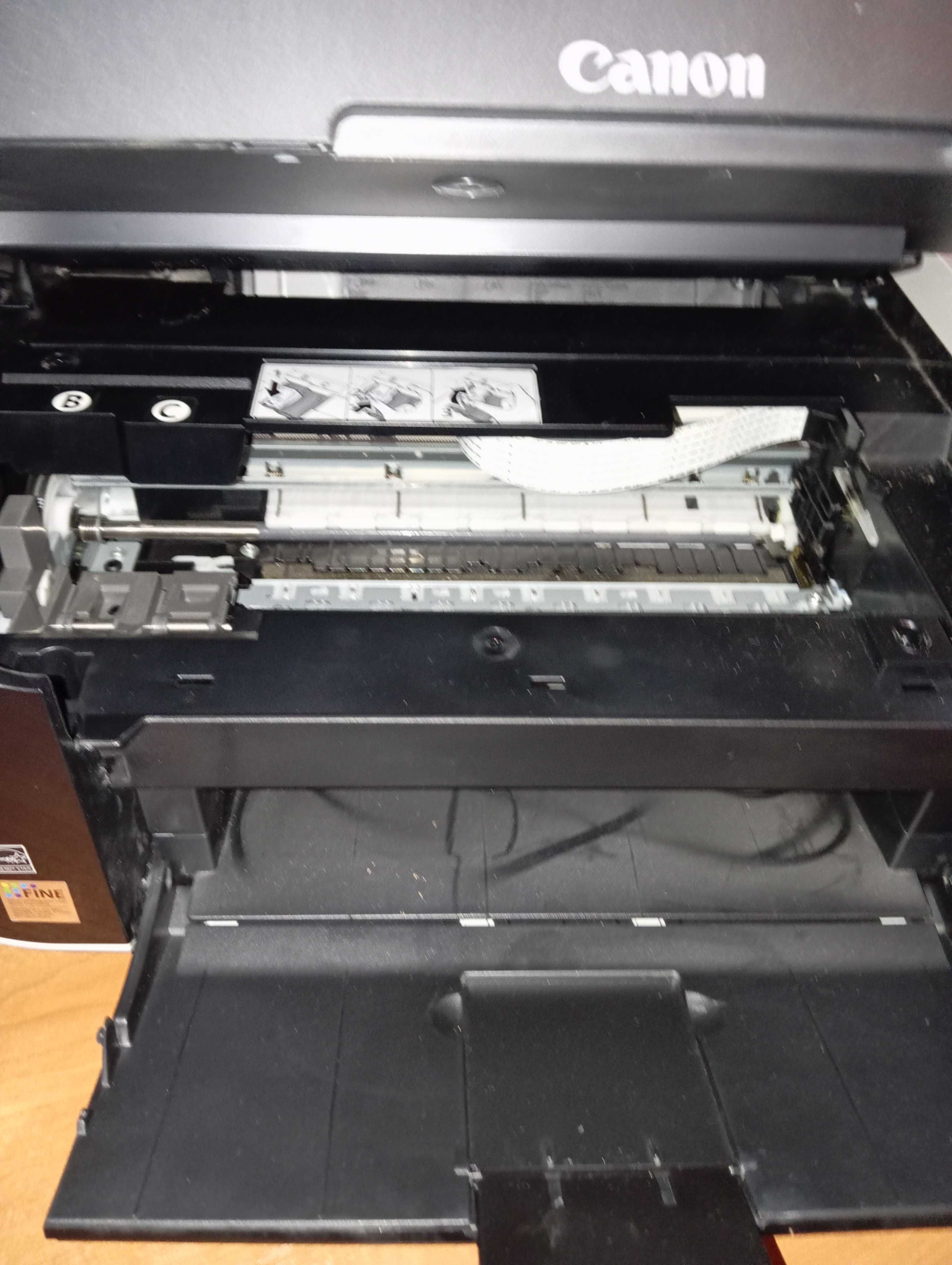 Vand imprimanta canon mp210