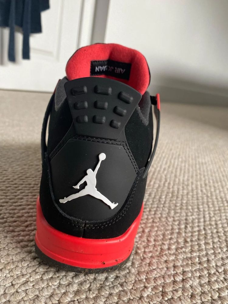 Jordan 4 Red Thunder