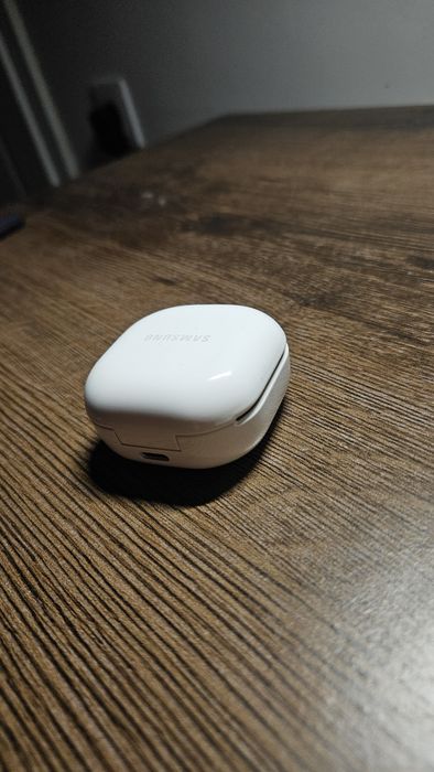 galaxy buds fe doar carcasa