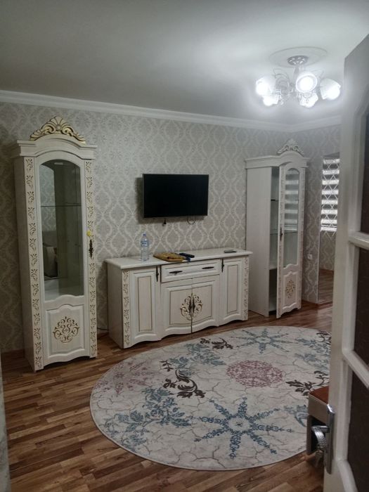 Новза метро 4 ком Аренда квартира срочно