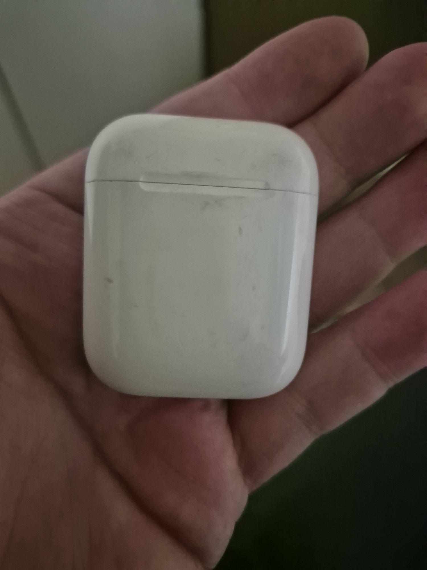 Apple airpods 2 cable charging case