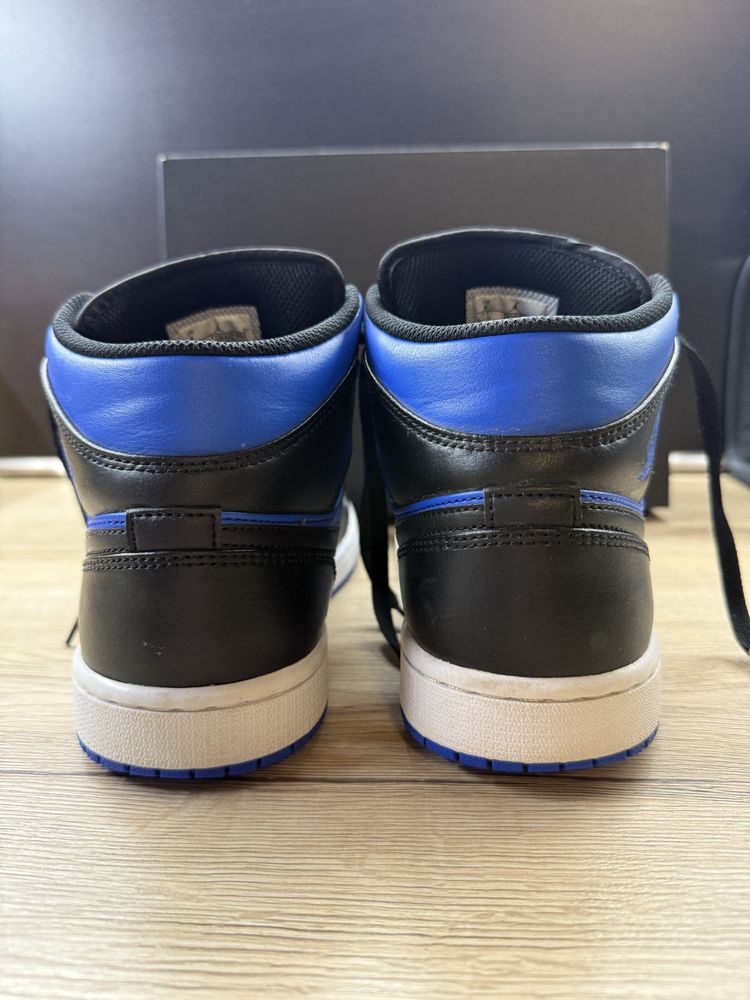 Jordan 1 mid black/royal blue